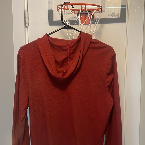 Burgundy Puma Long Sleeved Shirt with a Hood! - Picture 2 of 3